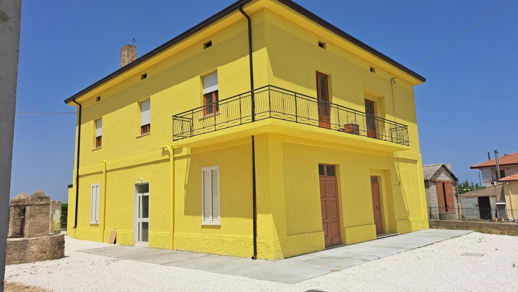B & B Le Tre Rose Tollo Dış mekan fotoğraf