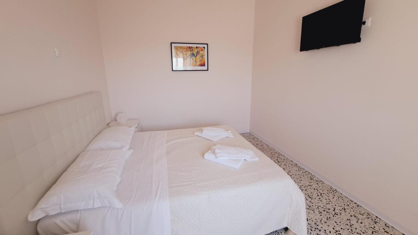 B & B Le Tre Rose Tollo Dış mekan fotoğraf