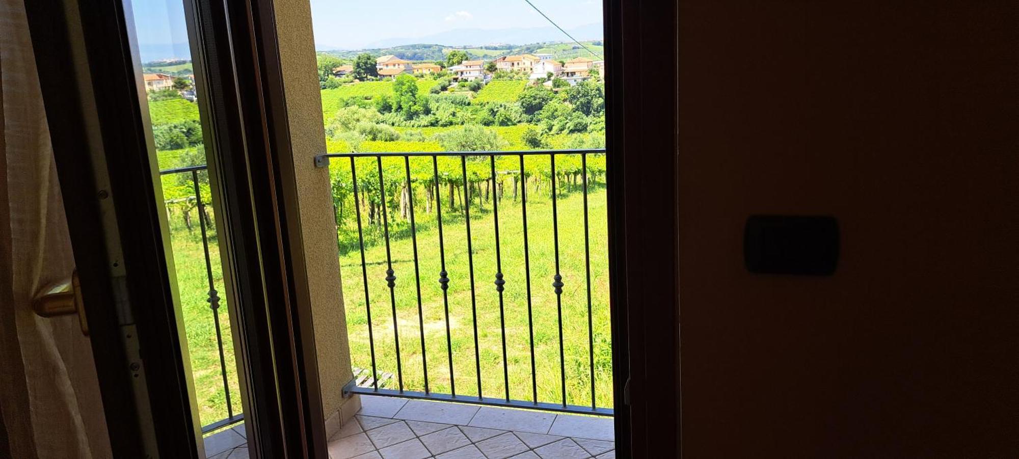 B & B Le Tre Rose Tollo Dış mekan fotoğraf
